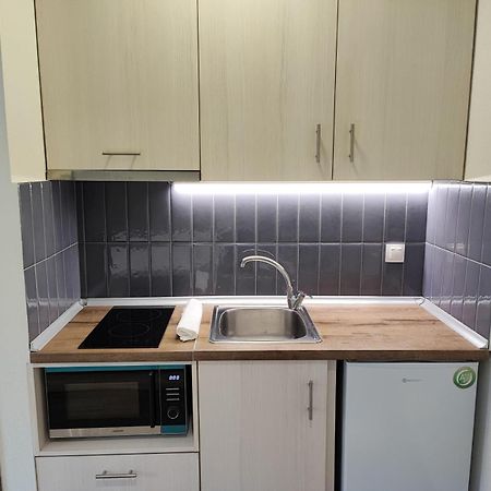 Pritania Appartement Komotini Buitenkant foto